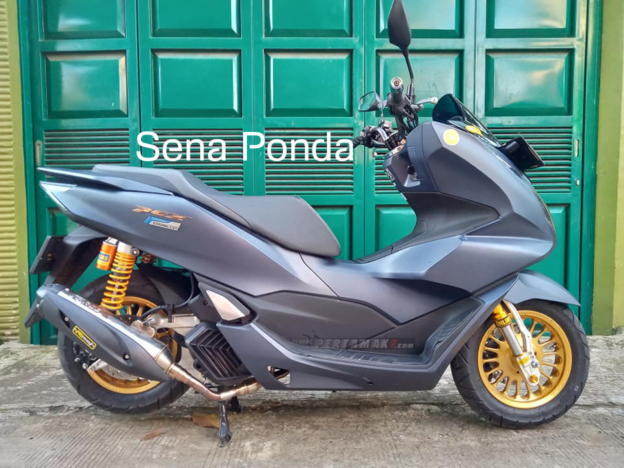 Detail Gambar Modifikasi Honda Pcx Nomer 31