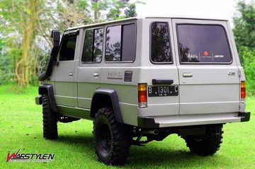 Detail Gambar Modifikasi Kijang Kotak Nomer 40