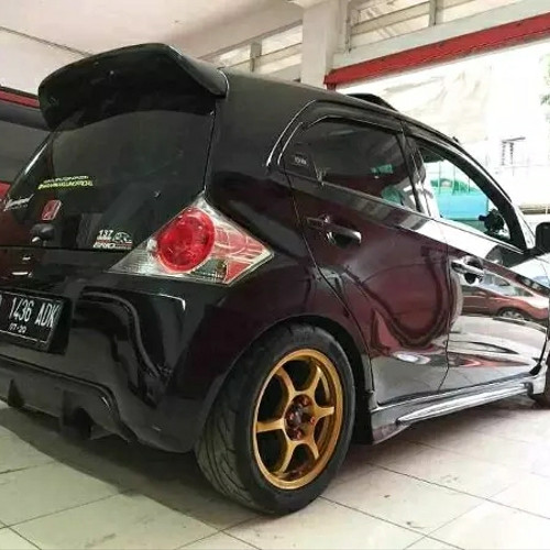 Detail Gambar Modifikasi Mobil Honda Brio Nomer 49