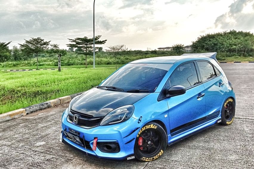 Detail Gambar Modifikasi Mobil Honda Brio Nomer 8