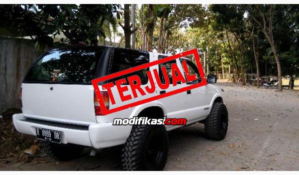 Detail Gambar Modifikasi Mobil Opel Blazer Nomer 35