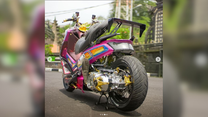 Detail Gambar Modifikasi N Max Low Rider Nomer 16