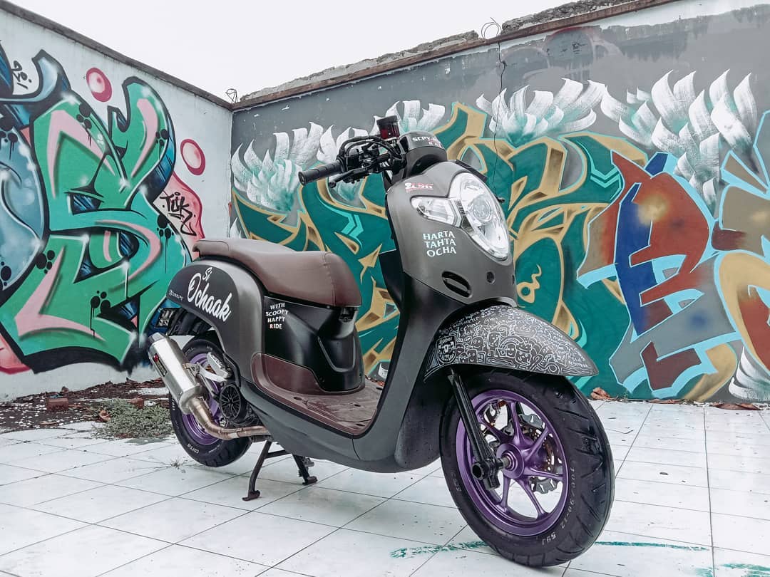 Detail Gambar Modifikasi Scoopy Nomer 5