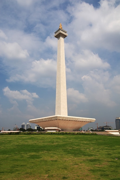 Detail Gambar Monas Wallpaper Nomer 57