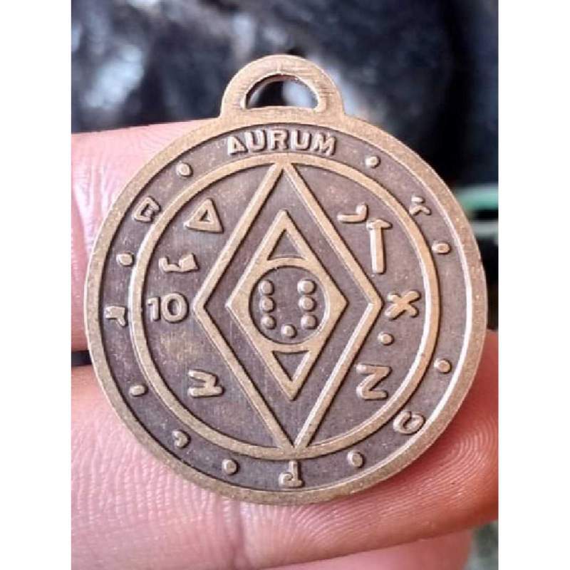 Detail Gambar Money Amulet Asli Nomer 34