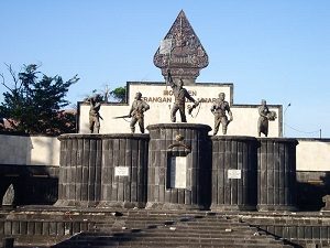 Detail Gambar Monumen Di Indonesia Nomer 27