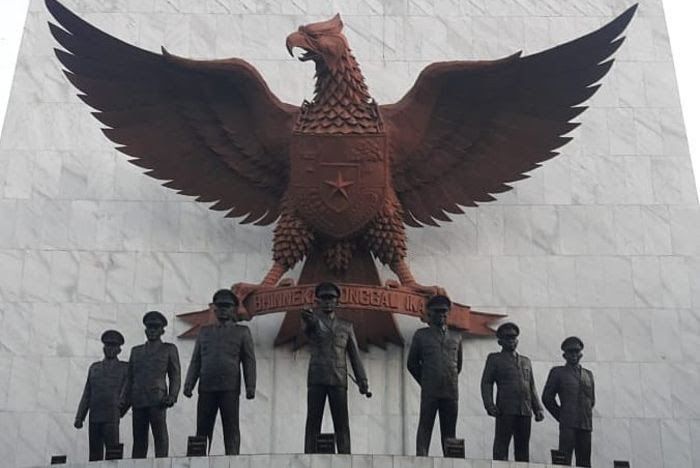 Detail Gambar Monumen Pahlawan Revolusi Nomer 2