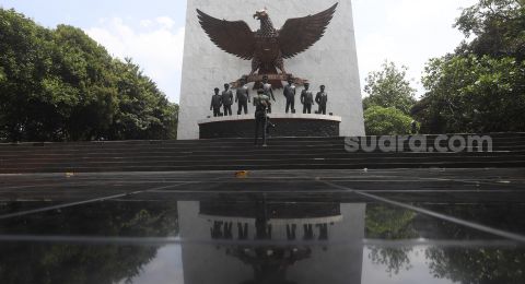 Detail Gambar Monumen Pahlawan Revolusi Nomer 30