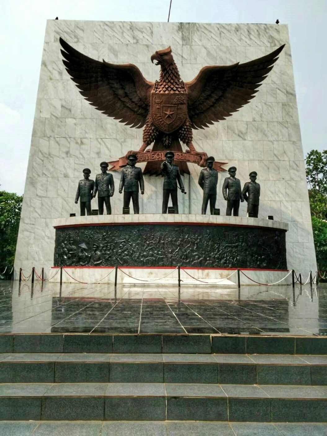 Detail Gambar Monumen Pahlawan Revolusi Ong Nomer 14
