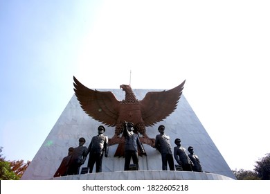 Detail Gambar Monumen Pancasila Nomer 47