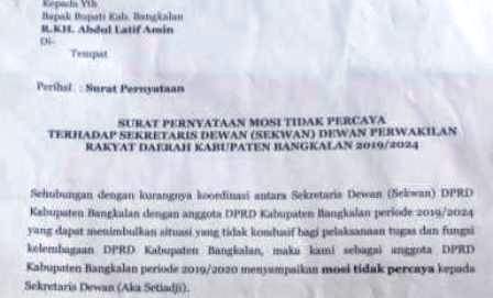 Detail Contoh Surat Mosi Tidak Percaya Kepada Pimpinan Nomer 4