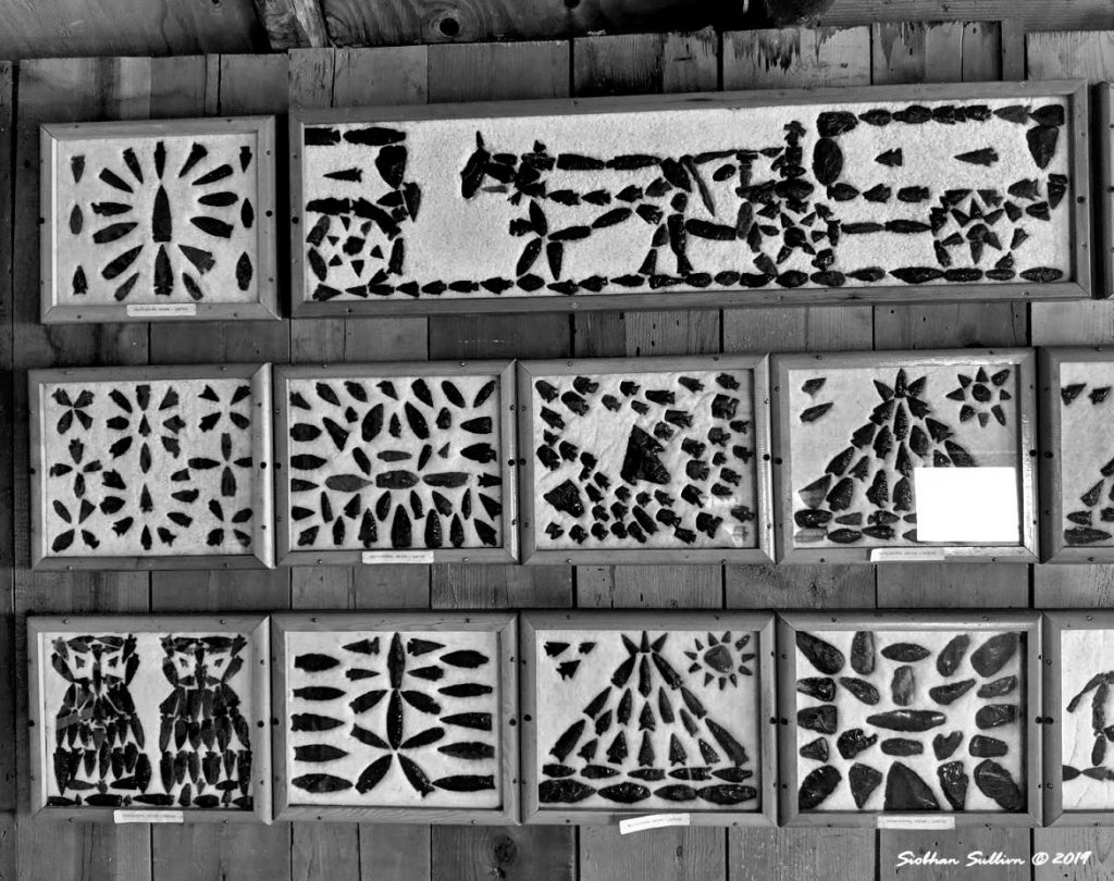 Detail Gambar Motif Bunga Matahari Rumah Betawi Nomer 45