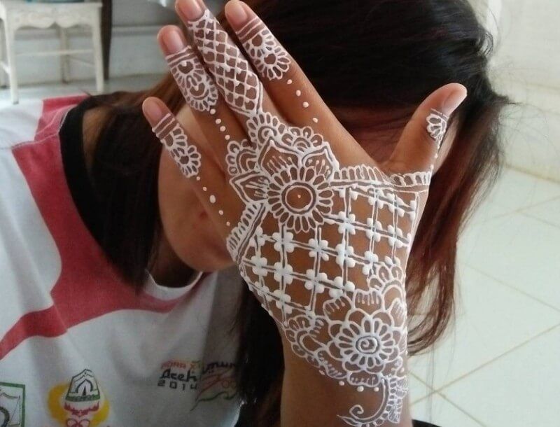 Detail Gambar Motif Henna Simple Nomer 15