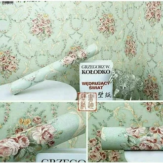 Detail Gambar Motif Wallpaper Dinding Nomer 52