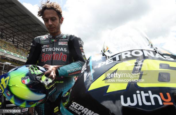 Detail Gambar Moto Gp Valentino Rossi Nomer 36