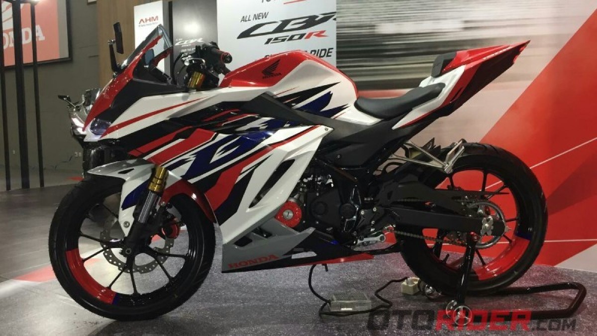 Detail Gambar Motor Cbr 150 Modifikasi Nomer 41