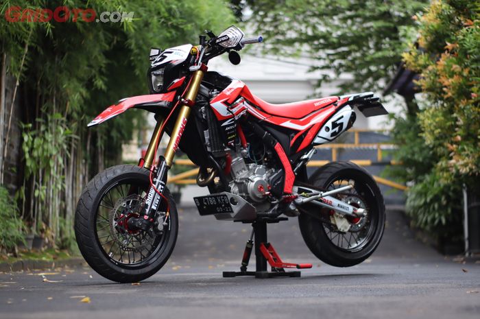 Detail Gambar Motor Crf Supermoto Nomer 29