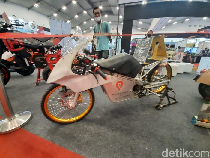 Download Gambar Motor Drag Bike Nomer 43