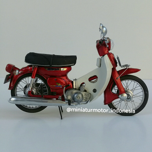 Detail Gambar Motor Honda C70 Nomer 35