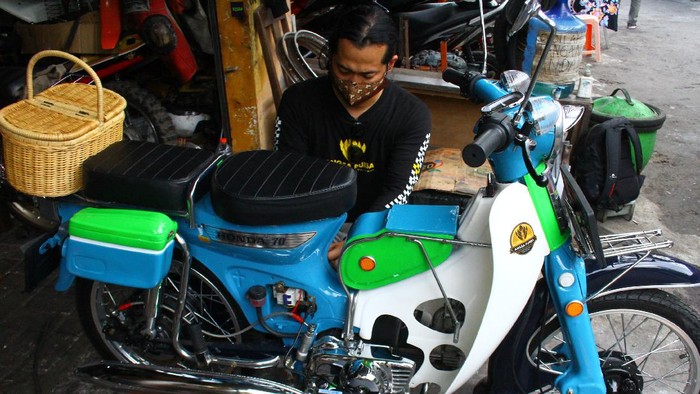 Detail Gambar Motor Klasik Keren Nomer 45