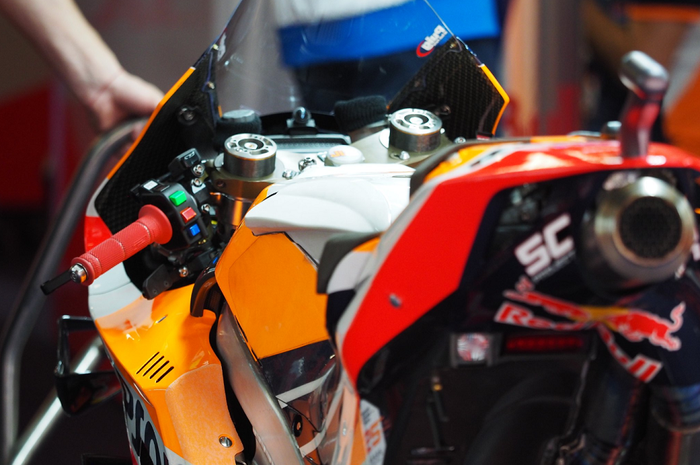 Detail Gambar Motor Lorenzo Nomer 39