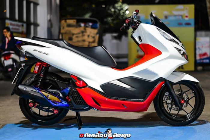 Detail Gambar Motor Pcx Modifikasi Nomer 8