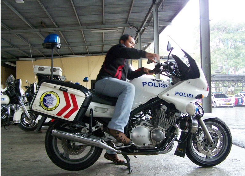 Detail Gambar Motor Polisi Nomer 29