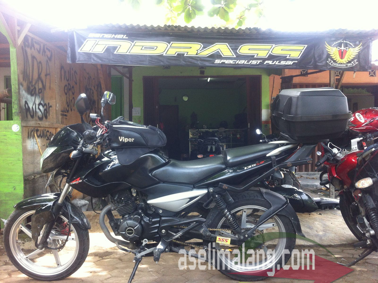 Detail Gambar Motor Pulsar 135 Nomer 22