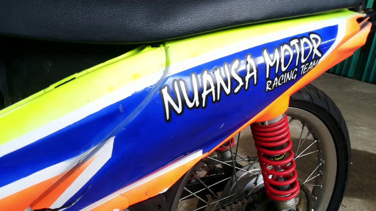 Detail Gambar Motor Revo Modifikasi Nomer 51