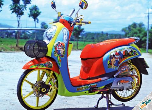 Detail Gambar Motor Thailook Scoopy Nomer 3