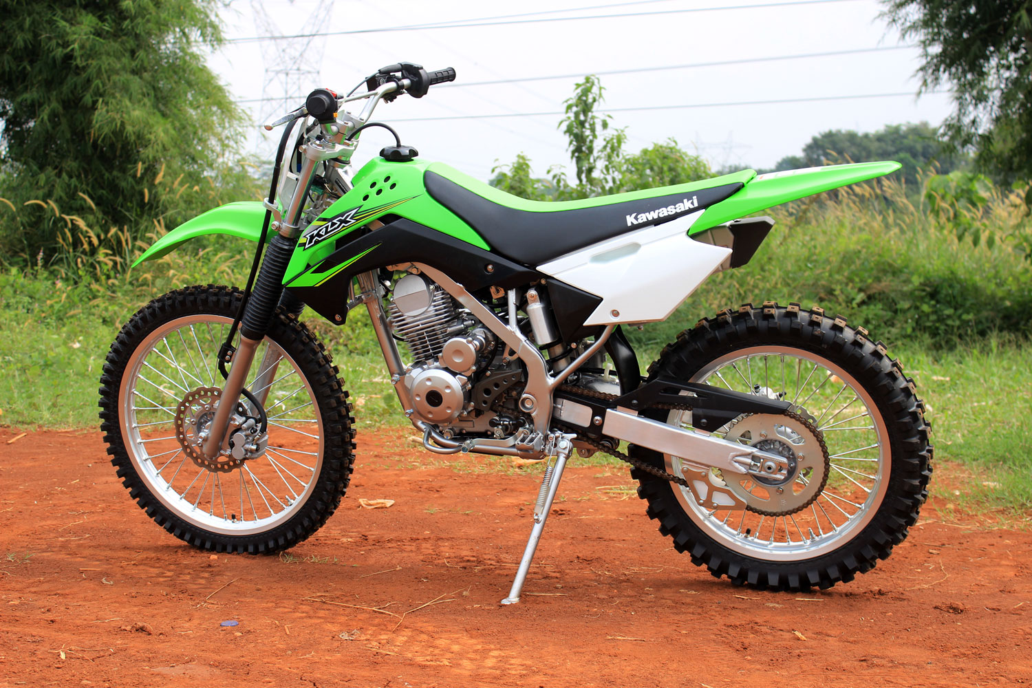 Detail Gambar Motor Trail Klx Nomer 33