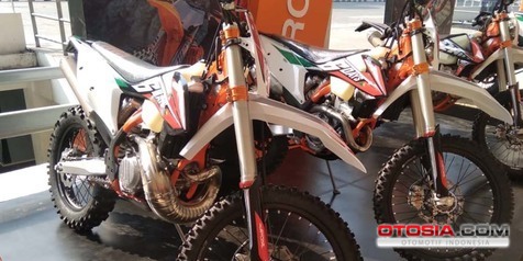 Detail Gambar Motor Trail Ktm 2 Tak Nomer 25