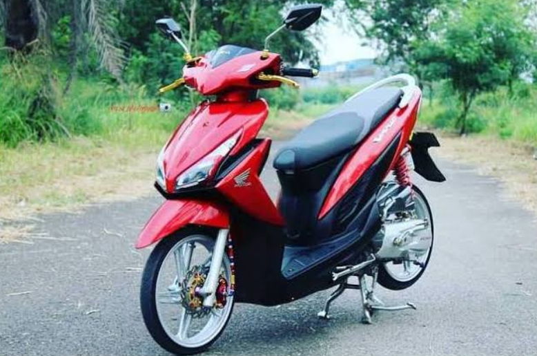 Detail Gambar Motor Vario Lama Nomer 28