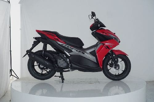 Detail Gambar Motor Yamaha Aerox Nomer 40