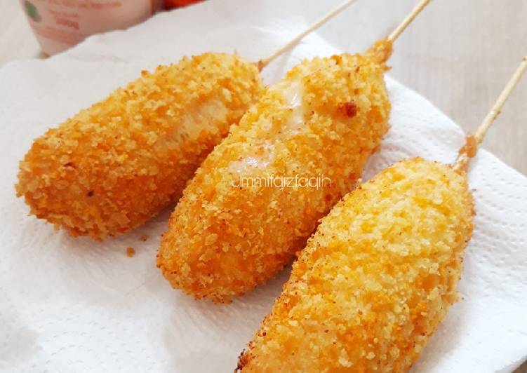 Detail Gambar Mozarella Corn Dog Nomer 10