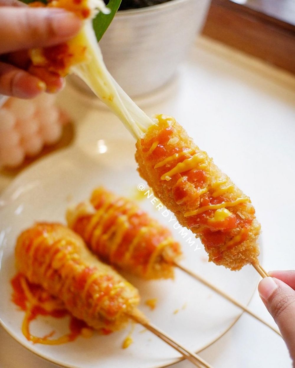 Detail Gambar Mozarella Corn Dog Nomer 16