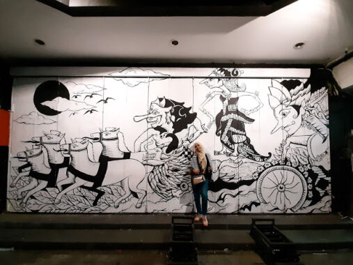 Detail Gambar Mural Bunga Hitam Putih Nomer 42