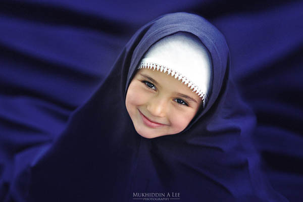 Detail Gambar Muslimah Tersenyum Nomer 25