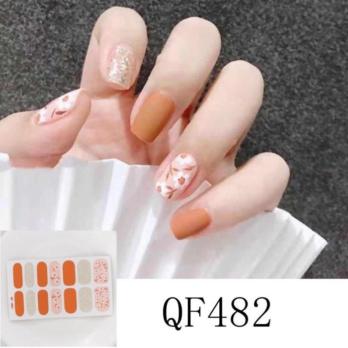 Detail Gambar Nail Art Bunga Nomer 45