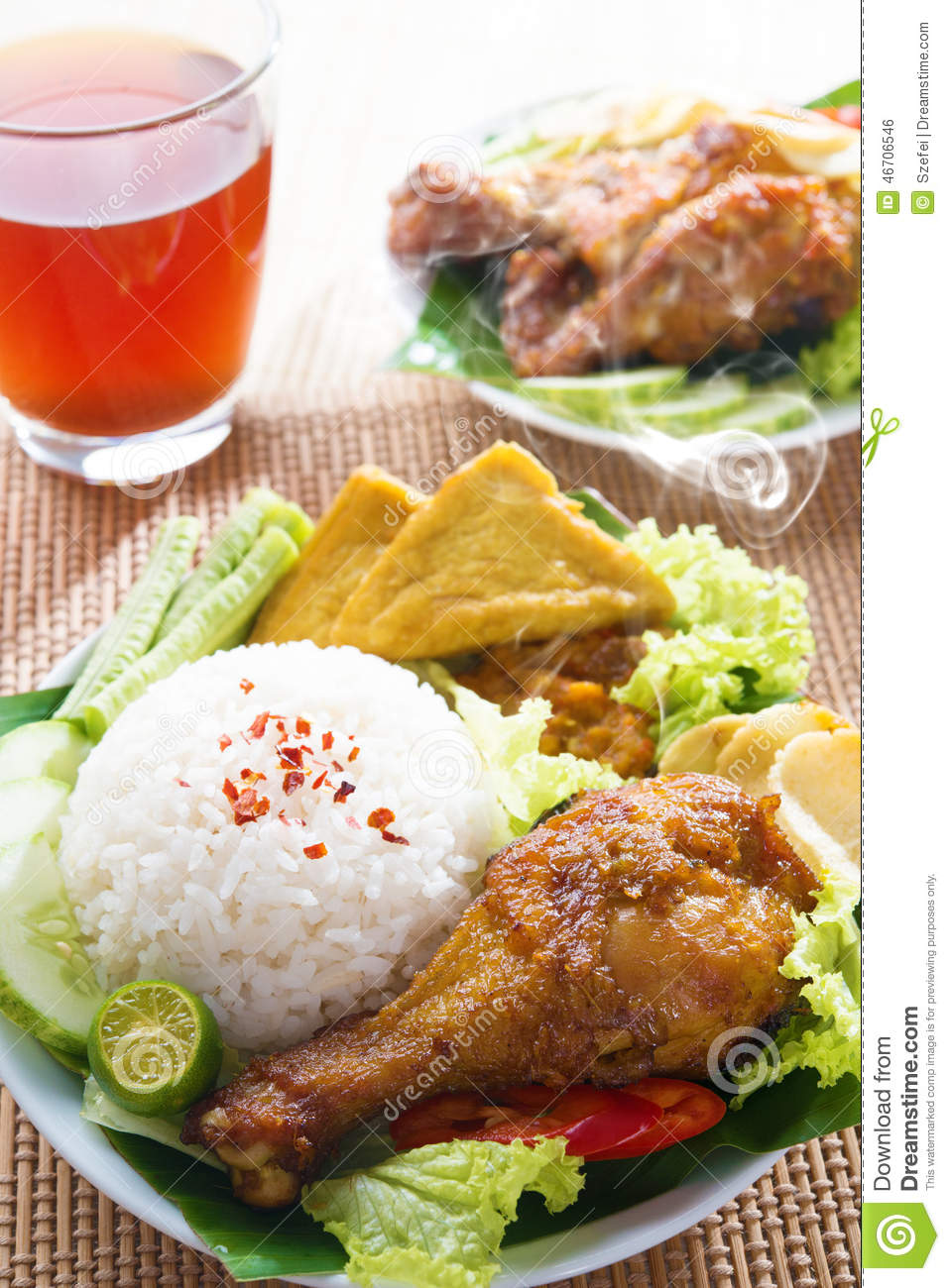 Detail Gambar Nasi Ayam Penyet Nomer 17