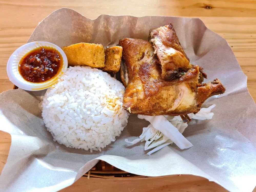 Detail Gambar Nasi Ayam Penyet Nomer 43