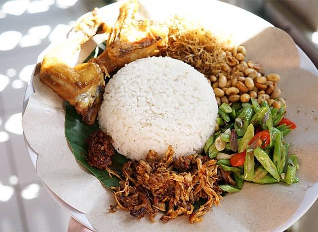 Detail Gambar Nasi Balap Puyung Nomer 18