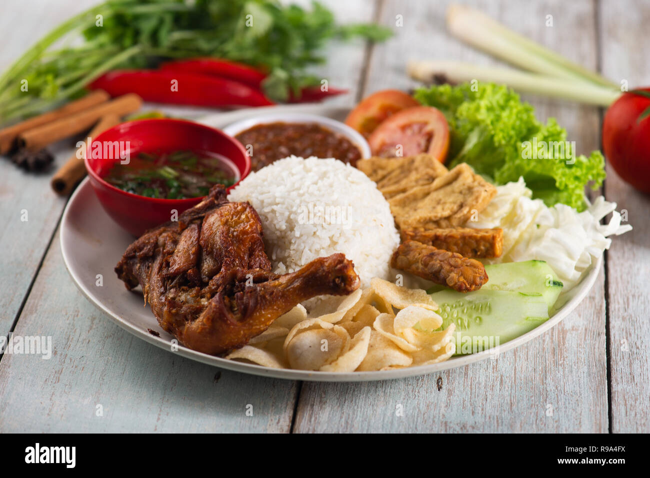 Detail Gambar Nasi Campur Ayam Nomer 3