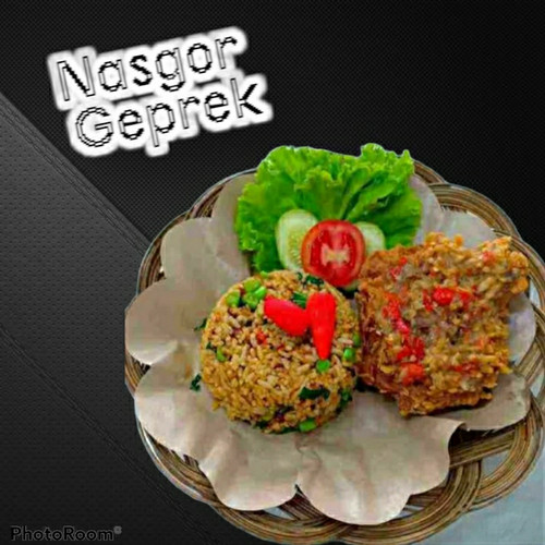 Detail Gambar Nasi Goreng Ayam Nomer 47