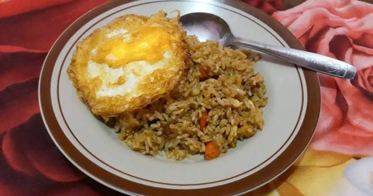 Detail Gambar Nasi Goreng Lezat Nomer 37