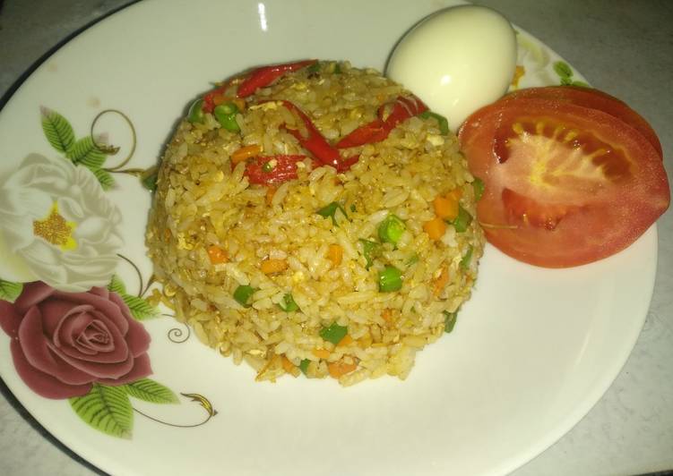 Detail Gambar Nasi Goreng Lezat Nomer 55