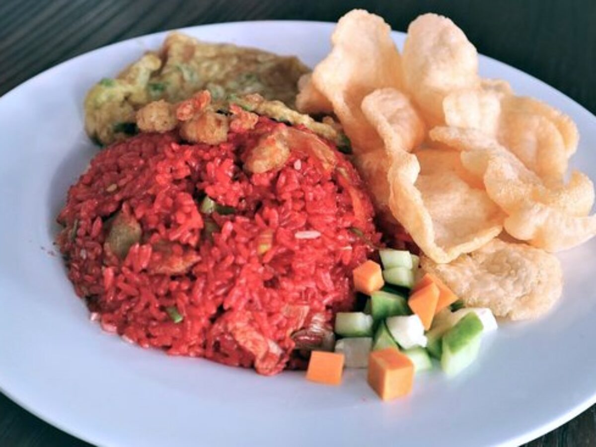 Detail Gambar Nasi Goreng Merah Nomer 5