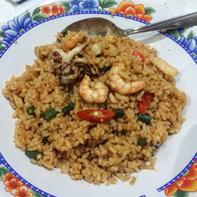 Detail Gambar Nasi Goreng Seafood Nomer 19