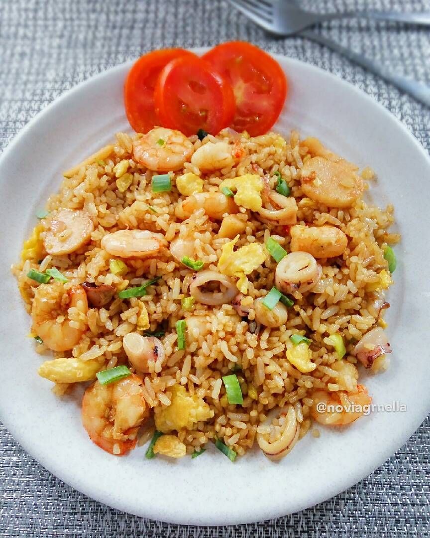 Detail Gambar Nasi Goreng Seafood Nomer 25