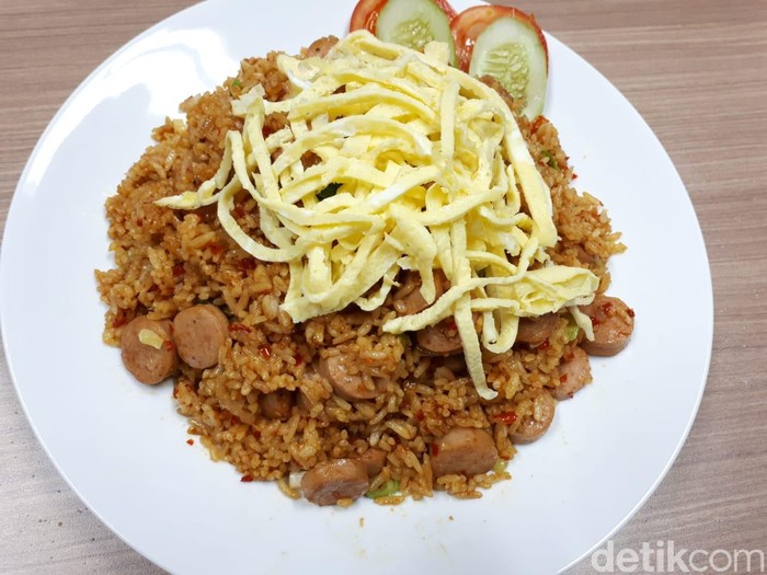 Detail Gambar Nasi Goreng Sosis Nomer 25